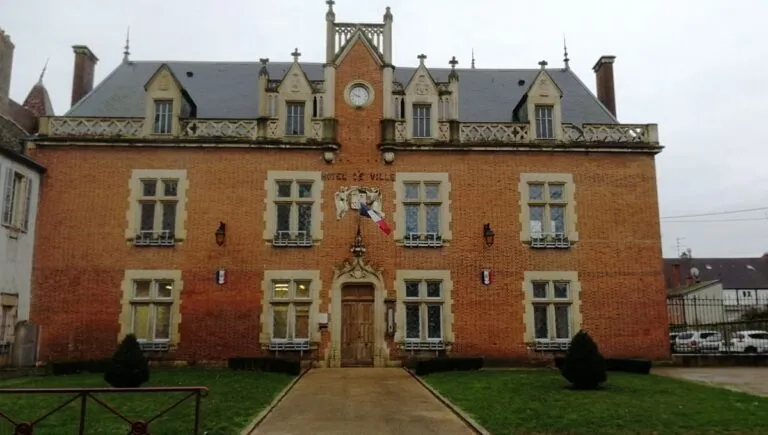 Auxonne (21130)